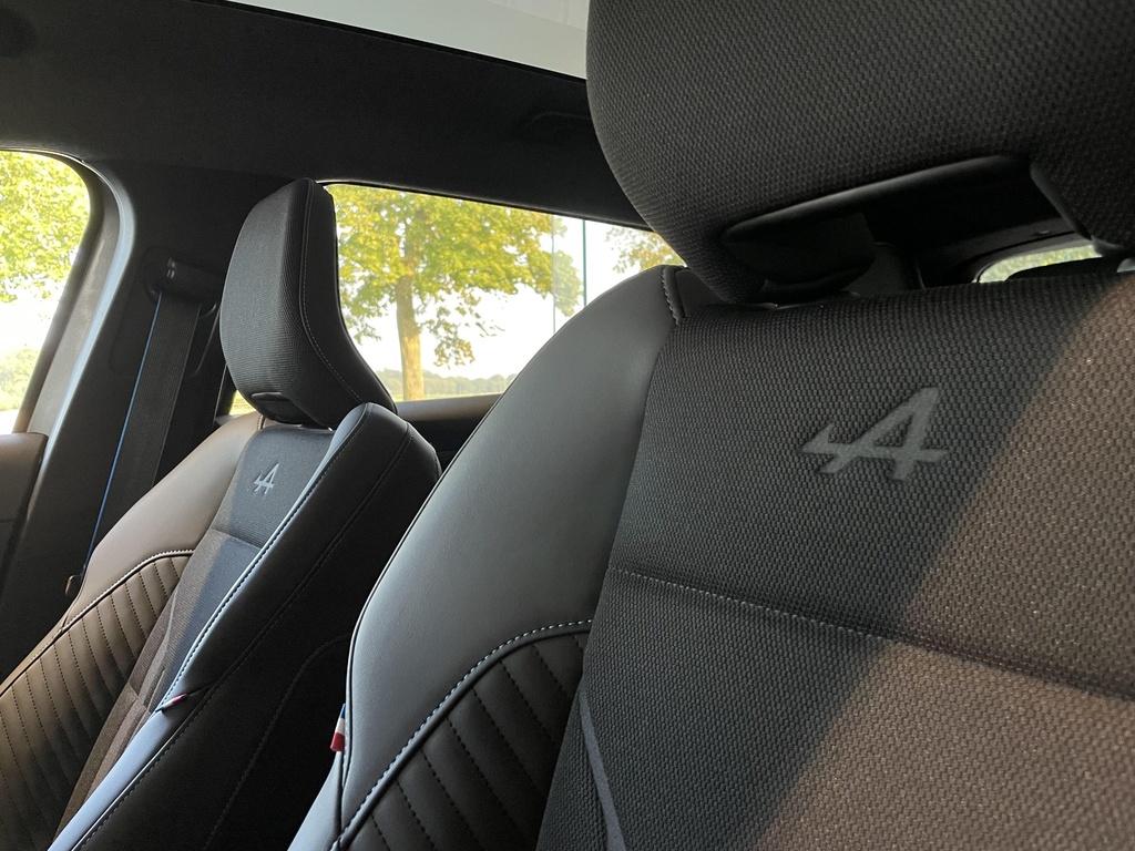 Renault Scenic 100% ELECTRIC